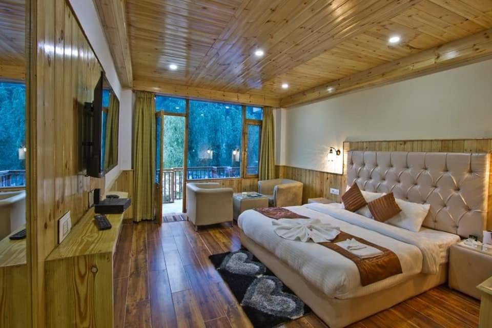 Himalayan Riverside Resort, Manali Eksteriør billede