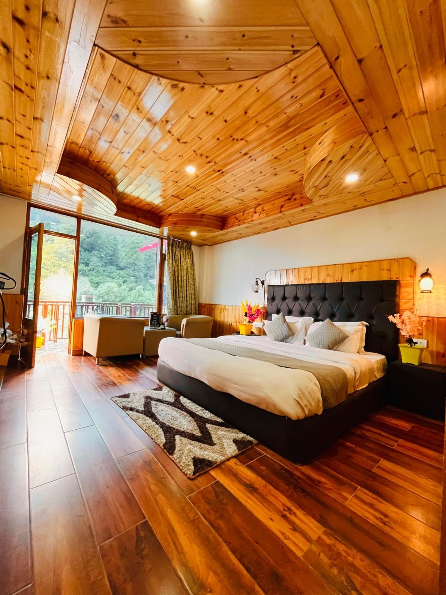 Himalayan Riverside Resort, Manali Eksteriør billede