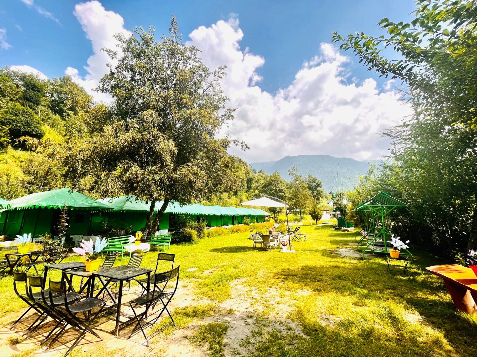 Himalayan Riverside Resort, Manali Eksteriør billede