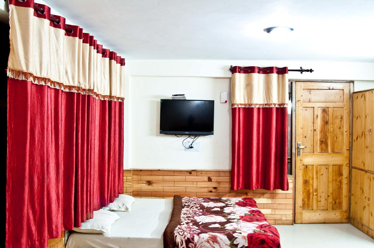 Himalayan Riverside Resort, Manali Eksteriør billede